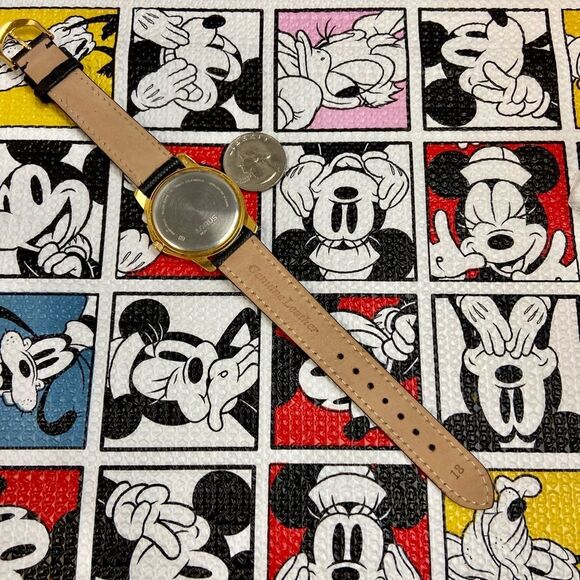 Vintage Disney x Lorus by Seiko Mickey Mouse Multifunction Unisex Watch - Picture 10 of 16